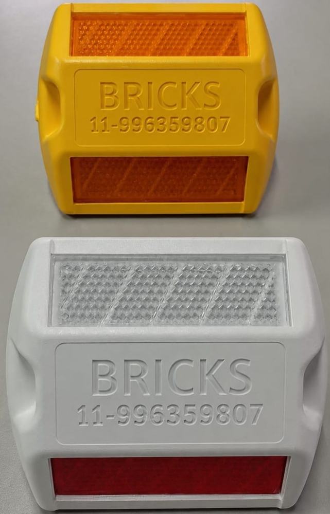 Tachas injetadas Bricks amarela e branca